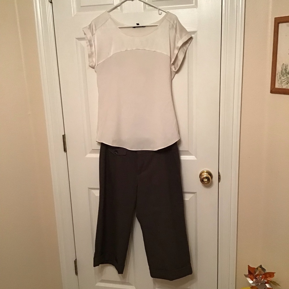 Express Capris - Picture 6 of 6